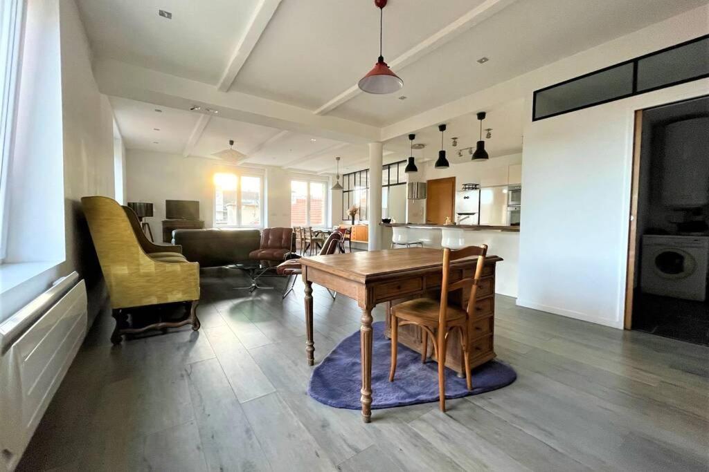 Apartamento Superbe Loft 100m2 Proche Cathédrale avec Parking Reims Exterior foto
